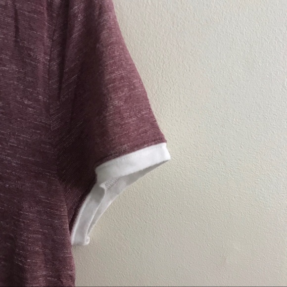 Flowy burgundy shirt - Picture 3 of 3